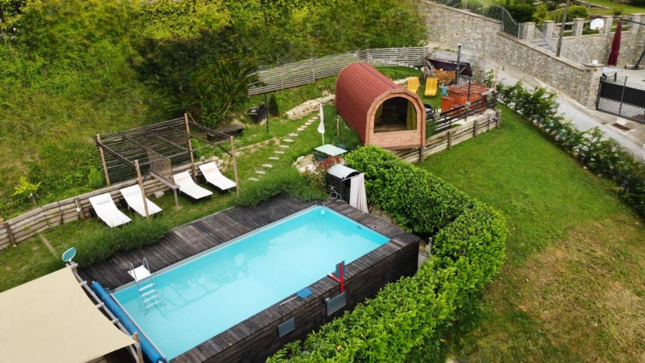La Tana Dello Scoiattolo - Adults Only Bed & Breakfast Murazzano  Exterior foto
