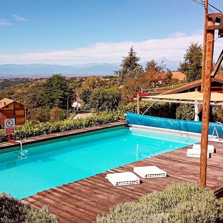 La Tana Dello Scoiattolo - Adults Only Bed & Breakfast Murazzano  Exterior foto