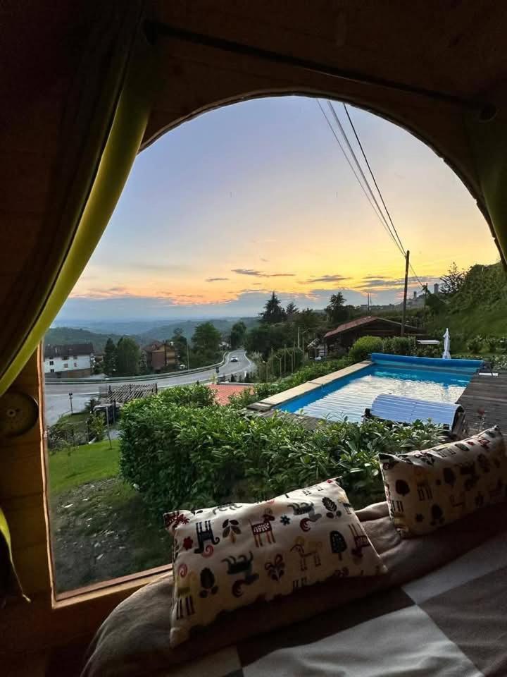La Tana Dello Scoiattolo - Adults Only Bed & Breakfast Murazzano  Exterior foto
